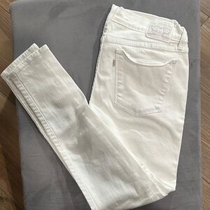 Levi's Women's White Super Skinny Jeans
